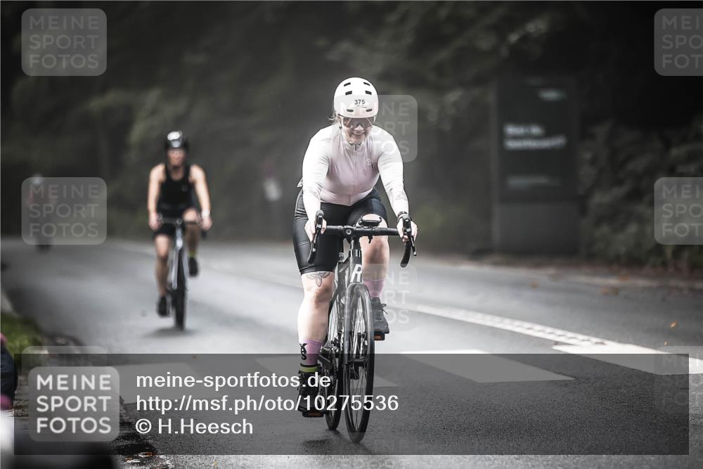 13.09.2026 - Stadtparktriathlon H.Heesch http://msf.ph/oto/10275536 13.09.2026 10:33:45 Radfahren 375, 403, 563 meine-sportfotos.de