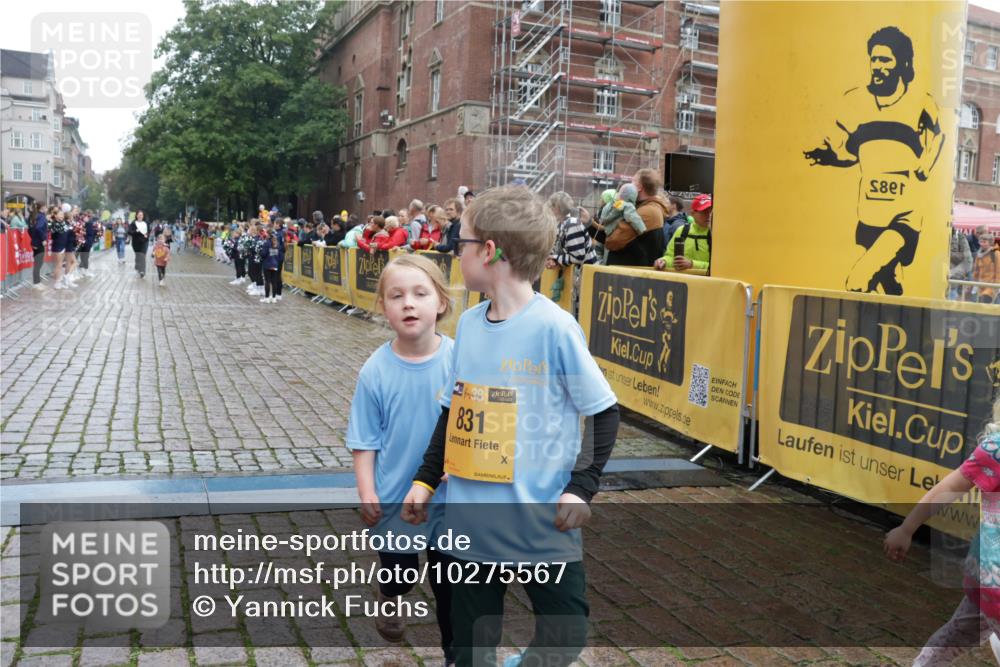 13.09.2026 - Kiel Lauf Yannick Fuchs http://msf.ph/oto/10275567 13.09.2026 08:38:03 Ziel 1807, 2936, 4490, 7477, 9791, 9921, 11412, 11810, 52, 236, 278, 593, 1212, 1214, 1221, 1621, 2036, 2858, 3071, 3262, 3521, 4379, 4490, 5186, 5199, 5290, 5709, 5887, 6149, 6457, 6458, 6624, 7283, 7612, 9887, 9941, 10478, 11899, 12066, 12470, 12651, 12657, 12838, 281, 4085, 4734, 8382, 8428, 12581, 52, 751, 781, 1233, 2025, 2036, 2567, 3071, 3262, 6358, 6457, 6624, 7183, 12066, 12469, 12651, 12657, 12838 meine-sportfotos.de
