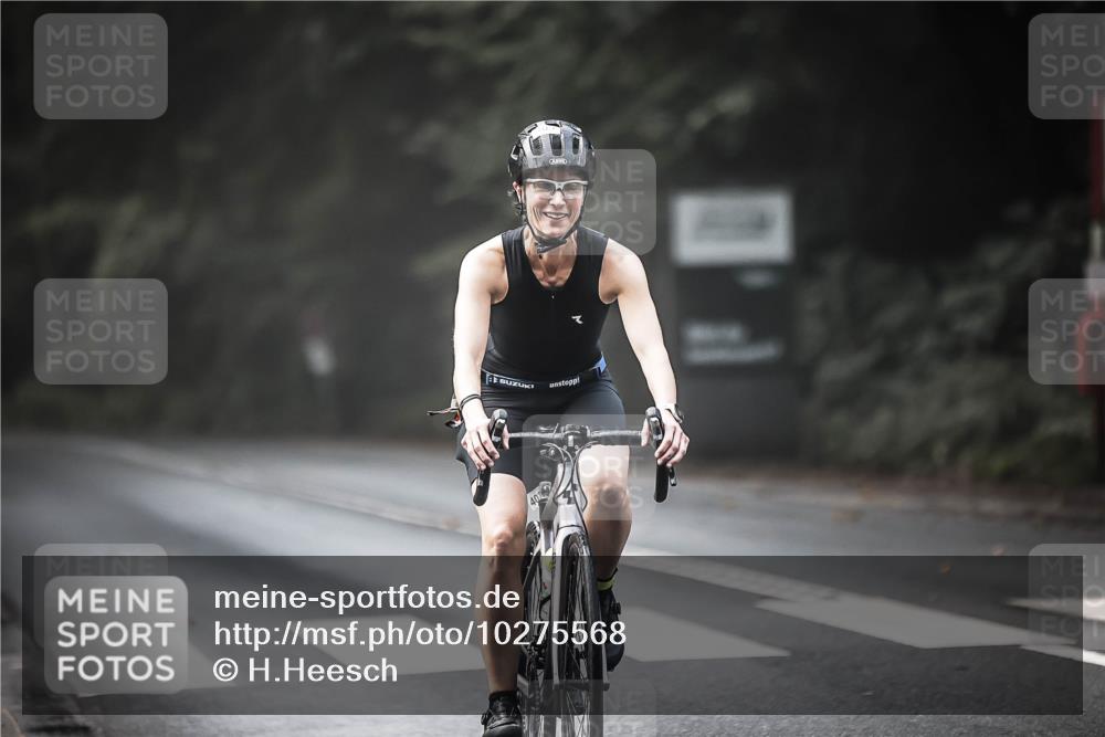 13.09.2026 - Stadtparktriathlon H.Heesch http://msf.ph/oto/10275568 13.09.2026 10:33:47 Radfahren 375, 403, 563 meine-sportfotos.de
