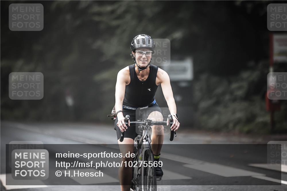 13.09.2026 - Stadtparktriathlon H.Heesch http://msf.ph/oto/10275569 13.09.2026 10:33:47 Radfahren 375, 403, 563 meine-sportfotos.de