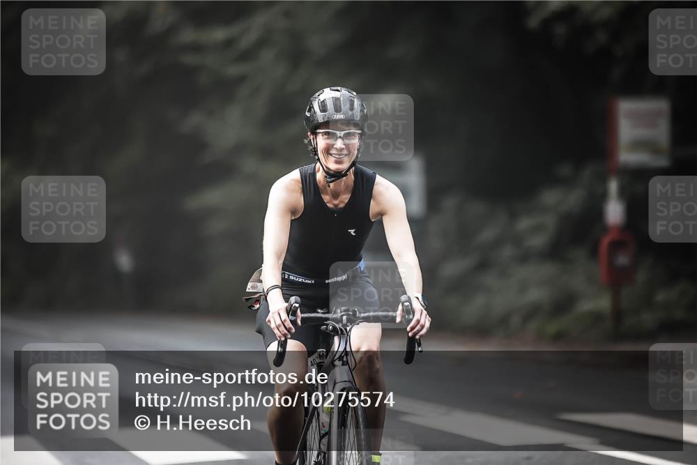 13.09.2026 - Stadtparktriathlon H.Heesch http://msf.ph/oto/10275574 13.09.2026 10:33:47 Radfahren 375, 403, 563 meine-sportfotos.de