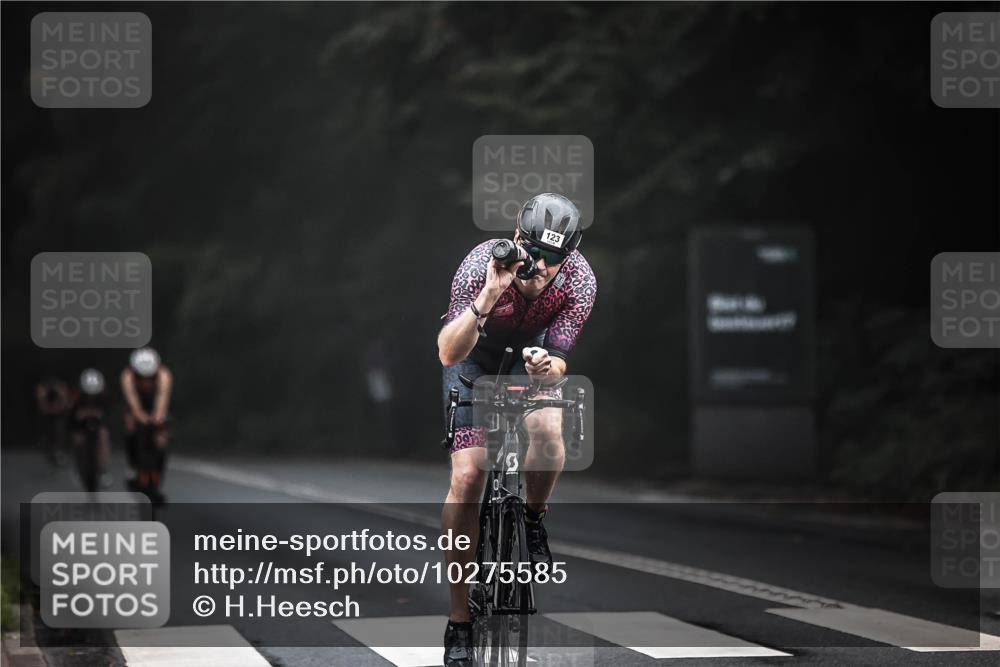 13.09.2026 - Stadtparktriathlon H.Heesch http://msf.ph/oto/10275585 13.09.2026 09:07:11 Radfahren 30, 123, 130, 133, 178 meine-sportfotos.de