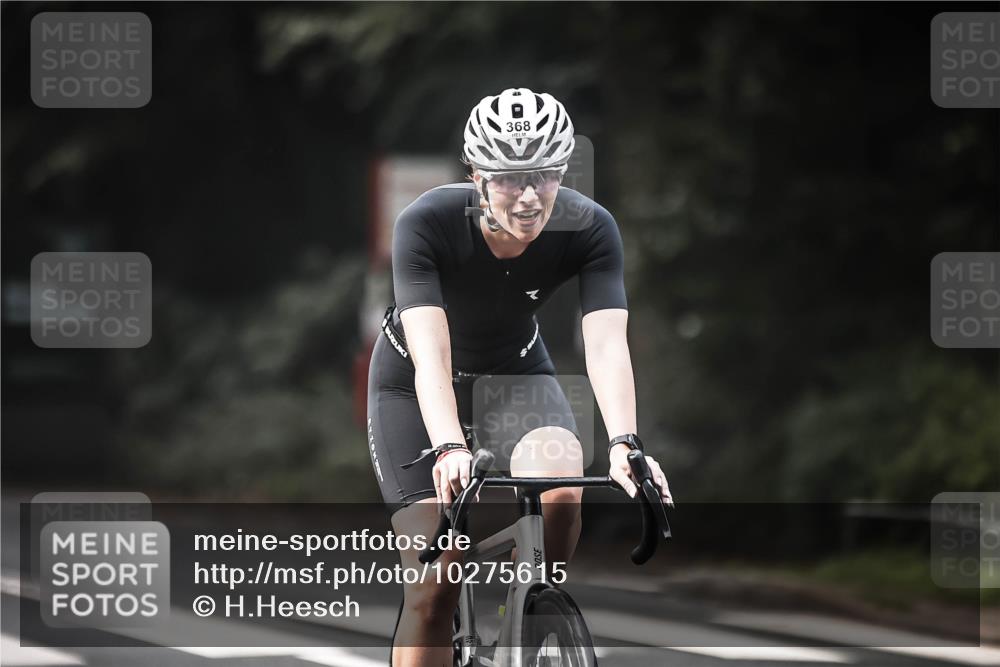 13.09.2026 - Stadtparktriathlon H.Heesch http://msf.ph/oto/10275615 13.09.2026 10:33:58 Radfahren 275, 320, 368 meine-sportfotos.de