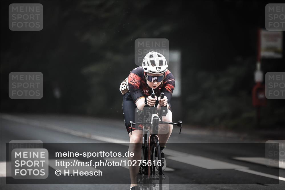 13.09.2026 - Stadtparktriathlon H.Heesch http://msf.ph/oto/10275616 13.09.2026 09:07:15 Radfahren 30, 99, 123, 133, 158, 178 meine-sportfotos.de