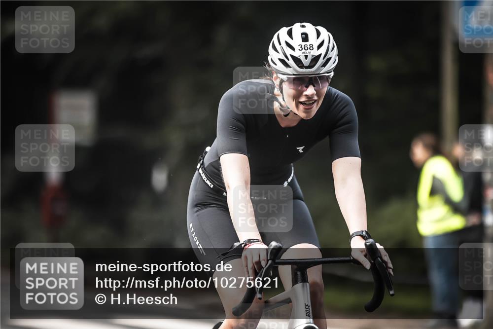 13.09.2026 - Stadtparktriathlon H.Heesch http://msf.ph/oto/10275621 13.09.2026 10:33:58 Radfahren 275, 320, 368 meine-sportfotos.de