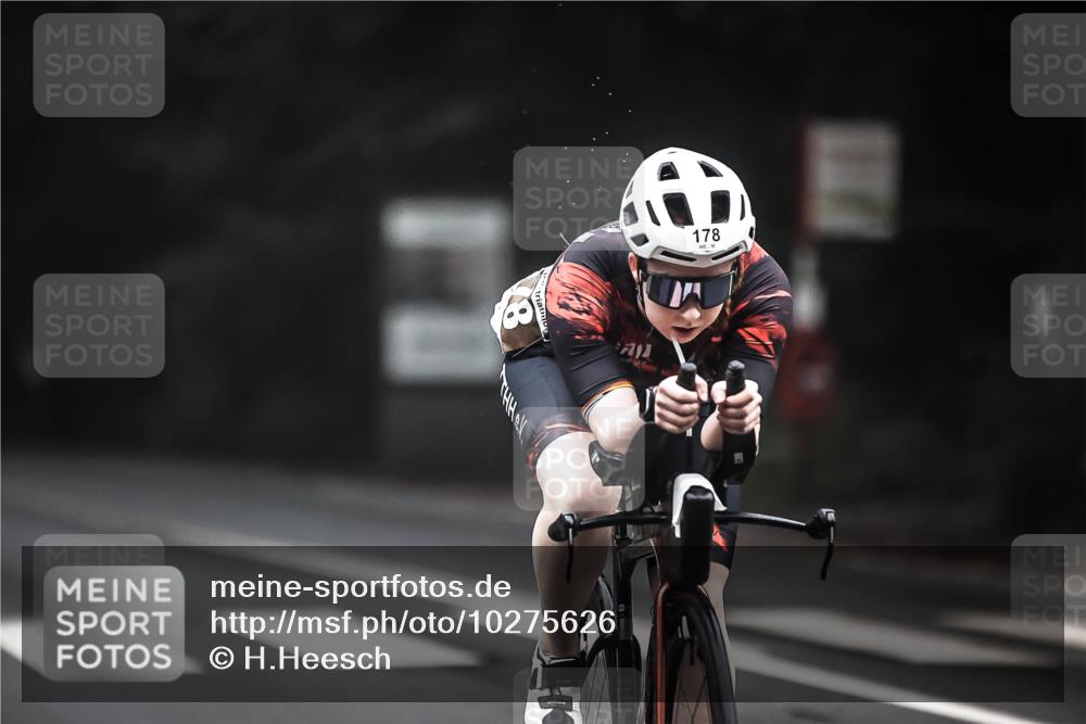 13.09.2026 - Stadtparktriathlon H.Heesch http://msf.ph/oto/10275626 13.09.2026 09:07:16 Radfahren 30, 32, 99, 123, 133, 158, 178 meine-sportfotos.de