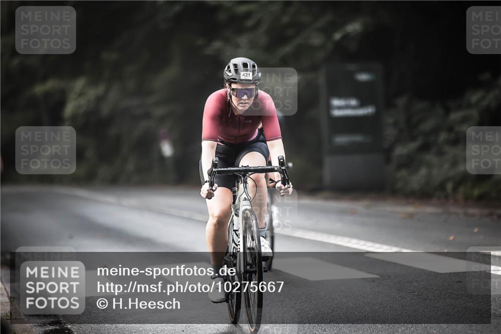 13.09.2026 - Stadtparktriathlon H.Heesch http://msf.ph/oto/10275667 13.09.2026 10:34:09 Radfahren 320, 421, 502 meine-sportfotos.de