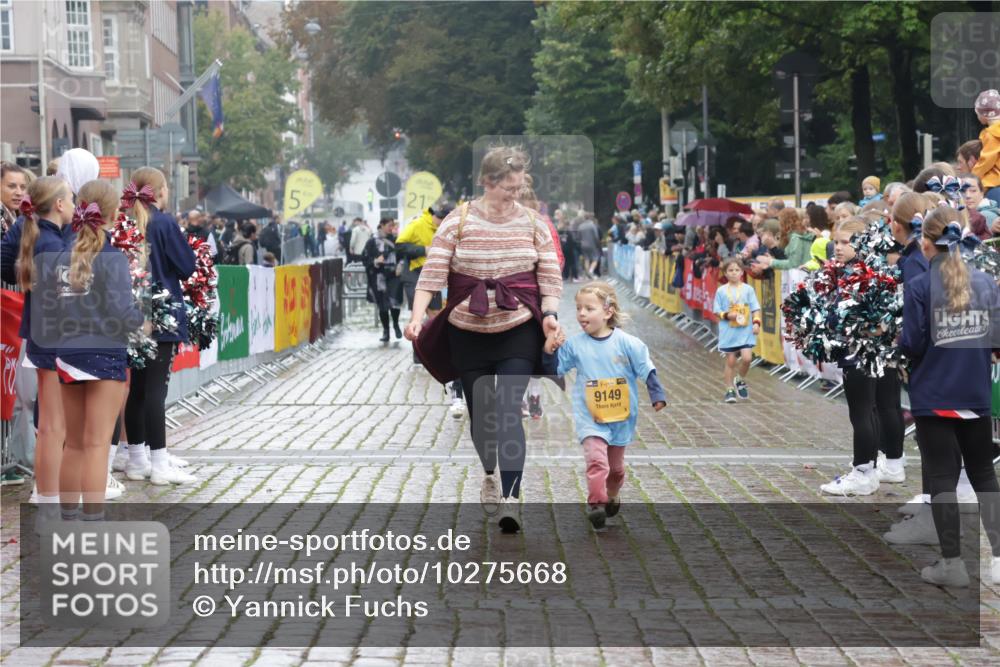 13.09.2026 - Kiel Lauf Yannick Fuchs http://msf.ph/oto/10275668 13.09.2026 08:38:23 Ziel 281, 4423, 236, 278, 1807, 2936, 4085, 4490, 4734, 5709, 5887, 7283, 7477, 8382, 8428, 9791, 9921, 10478, 11412, 11810, 11899, 12581, 10005, 236, 278, 593, 1214, 1621, 5199, 5887, 7283, 7612, 9887, 10478 meine-sportfotos.de