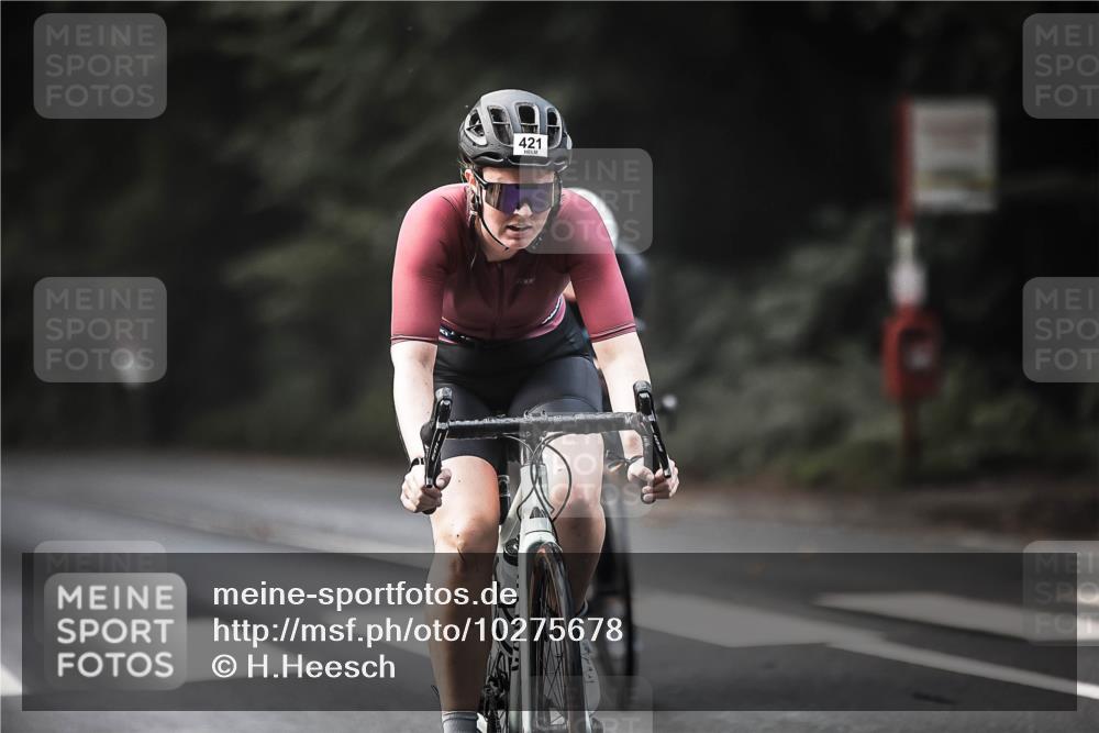 13.09.2026 - Stadtparktriathlon H.Heesch http://msf.ph/oto/10275678 13.09.2026 10:34:10 Radfahren 320, 421, 502 meine-sportfotos.de