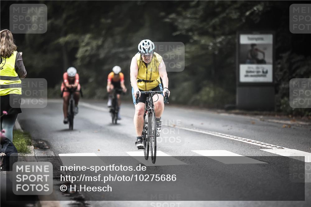 13.09.2026 - Stadtparktriathlon H.Heesch http://msf.ph/oto/10275686 13.09.2026 10:34:16 Radfahren 359, 421, 447, 502, 777 meine-sportfotos.de