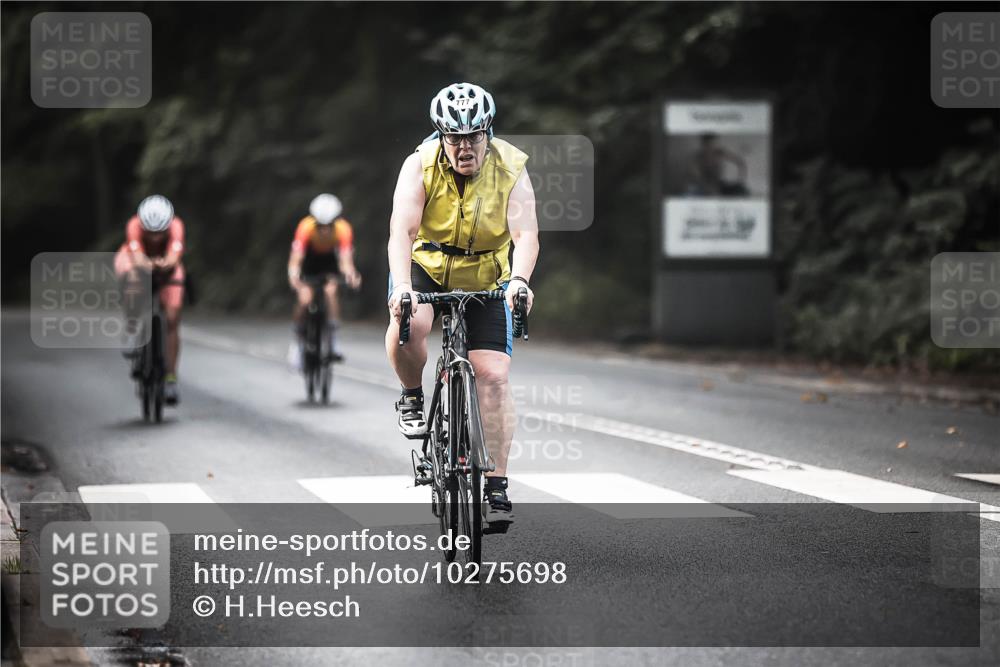 13.09.2026 - Stadtparktriathlon H.Heesch http://msf.ph/oto/10275698 13.09.2026 10:34:17 Radfahren 359, 447, 777 meine-sportfotos.de