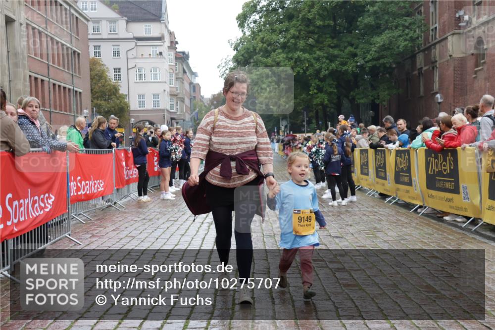 13.09.2026 - Kiel Lauf Yannick Fuchs http://msf.ph/oto/10275707 13.09.2026 08:38:28 Ziel 4423, 10005, 281, 1807, 2936, 4085, 4490, 4734, 7477, 8382, 8428, 9791, 9921, 11412, 11810, 12581, 9149, 236, 278, 2936, 4490, 5199, 5709, 5887, 7283, 7612, 9887, 10478, 11899 meine-sportfotos.de