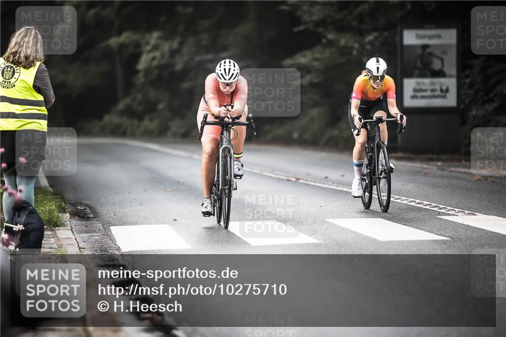 13.09.2026 - Stadtparktriathlon H.Heesch http://msf.ph/oto/10275710 13.09.2026 10:34:18 Radfahren 359, 447, 777 meine-sportfotos.de