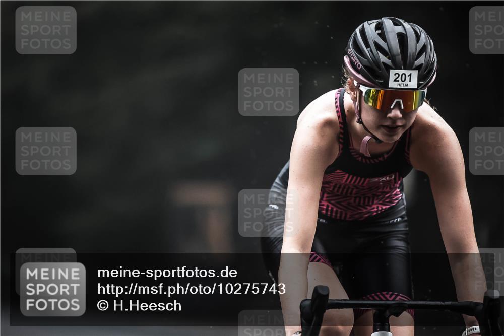 13.09.2026 - Stadtparktriathlon H.Heesch http://msf.ph/oto/10275743 13.09.2026 09:07:29 Radfahren 10, 20, 81, 106, 143, 198, 201 meine-sportfotos.de