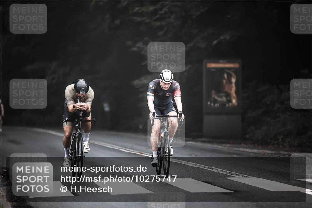 13.09.2026 - Stadtparktriathlon H.Heesch http://msf.ph/oto/10275747 13.09.2026 09:07:33 Radfahren 10, 81, 106, 143, 198, 201 meine-sportfotos.de