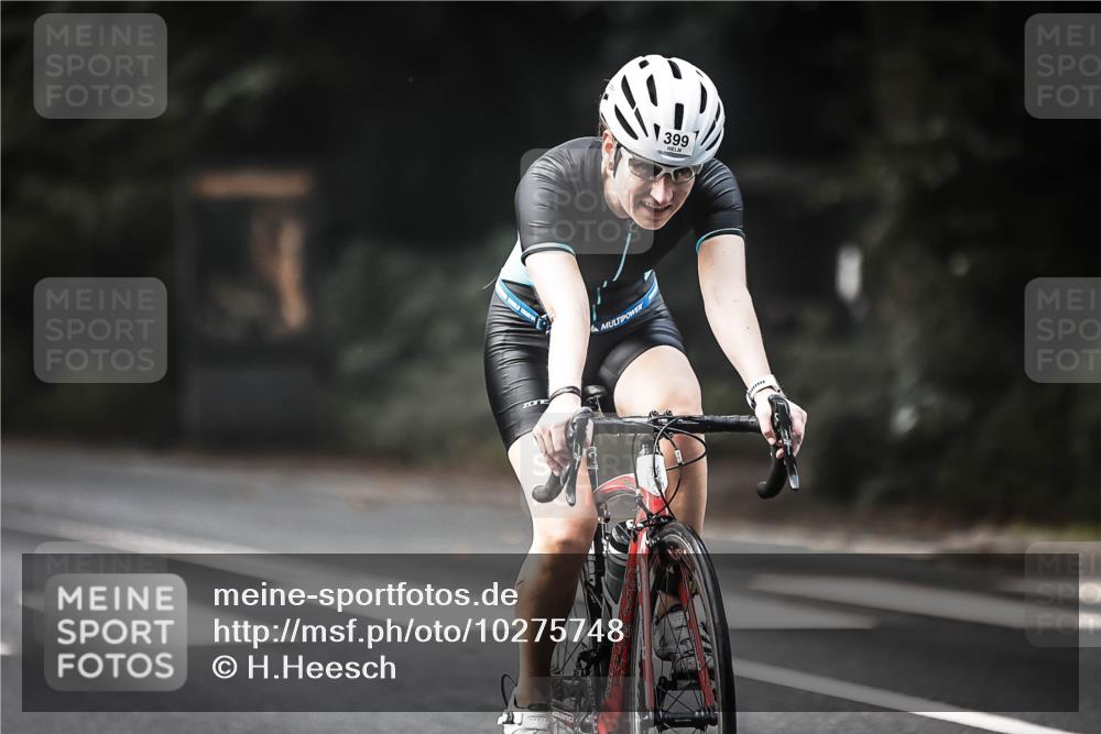13.09.2026 - Stadtparktriathlon H.Heesch http://msf.ph/oto/10275748 13.09.2026 10:34:32 Radfahren 364, 399 meine-sportfotos.de