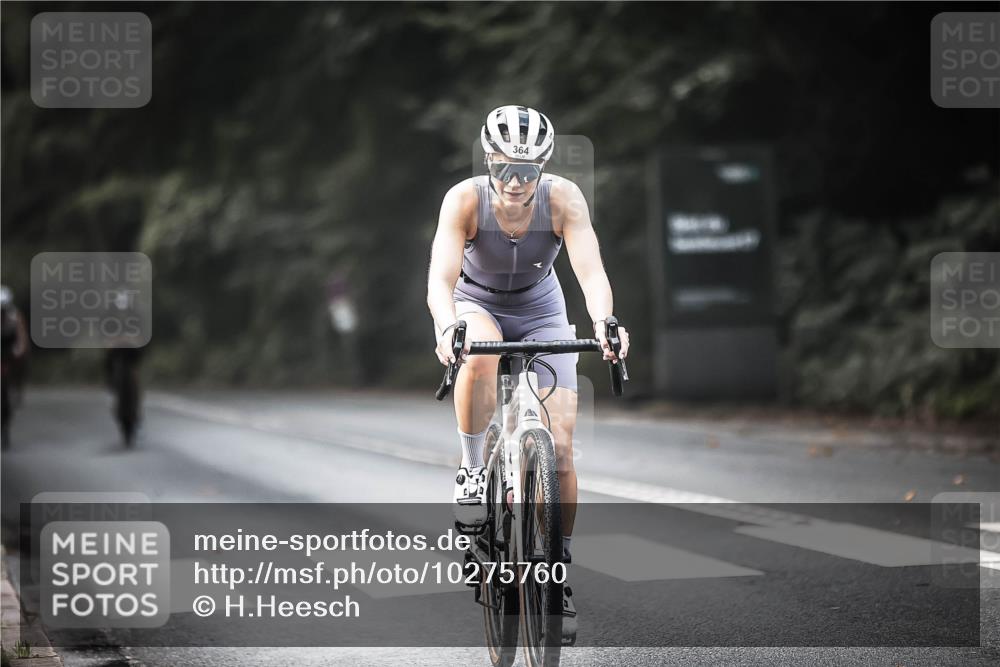 13.09.2026 - Stadtparktriathlon H.Heesch http://msf.ph/oto/10275760 13.09.2026 10:34:37 Radfahren 364, 399, 444, 538 meine-sportfotos.de