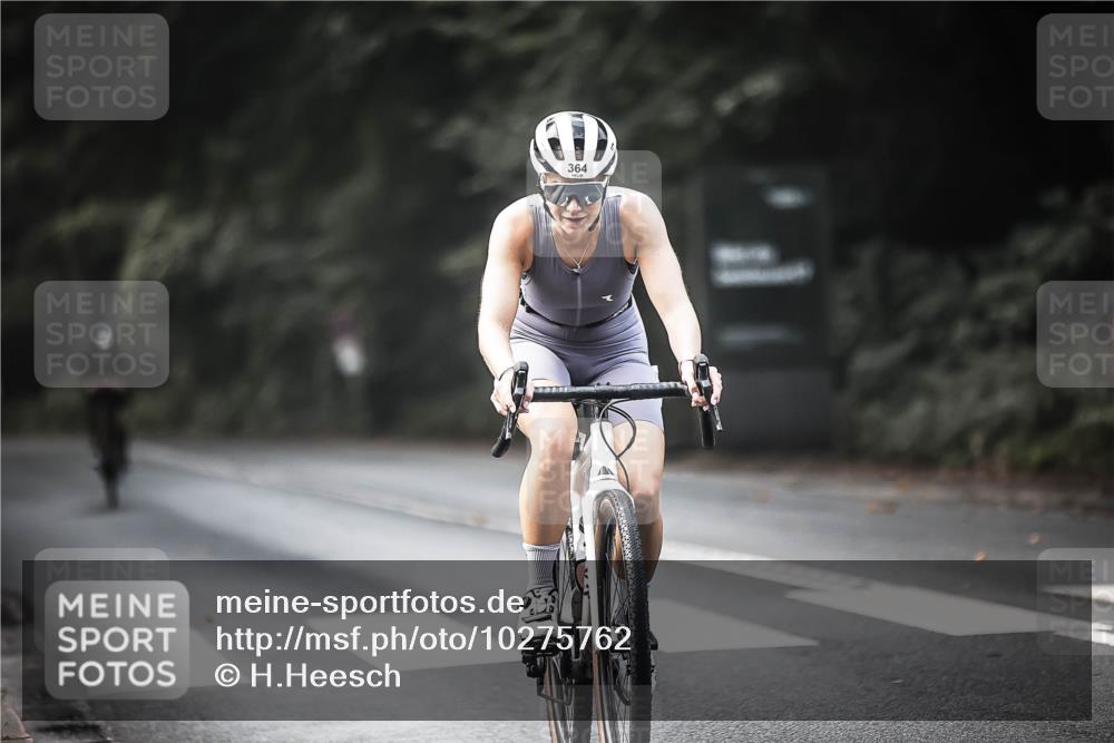 13.09.2026 - Stadtparktriathlon H.Heesch http://msf.ph/oto/10275762 13.09.2026 10:34:37 Radfahren 364, 399, 444, 538 meine-sportfotos.de