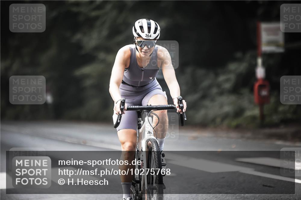 13.09.2026 - Stadtparktriathlon H.Heesch http://msf.ph/oto/10275768 13.09.2026 10:34:37 Radfahren 364, 399, 444, 538 meine-sportfotos.de