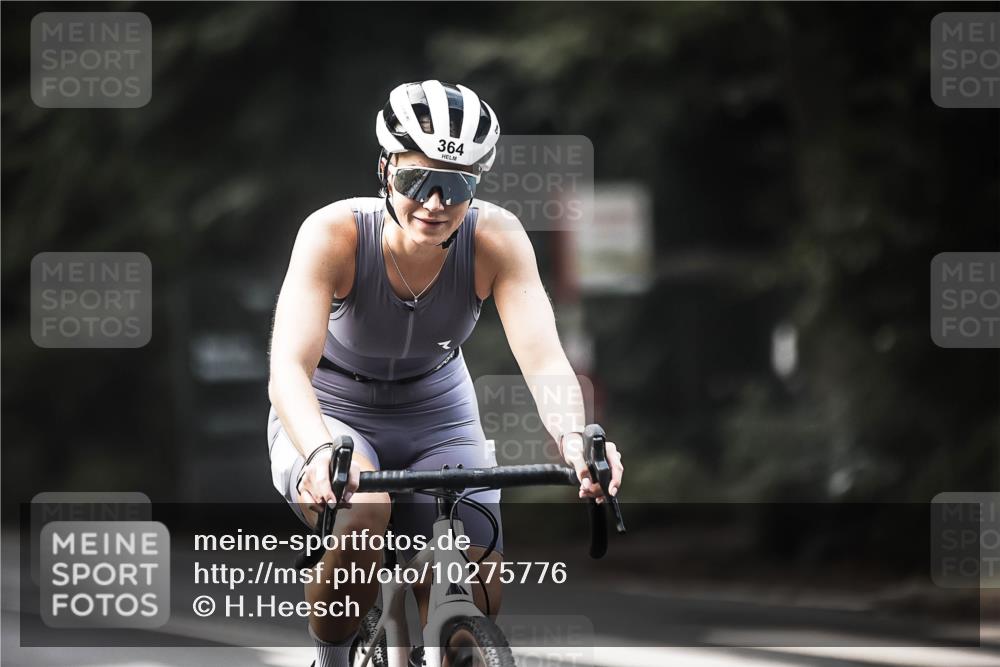 13.09.2026 - Stadtparktriathlon H.Heesch http://msf.ph/oto/10275776 13.09.2026 10:34:38 Radfahren 364, 399, 444, 538 meine-sportfotos.de