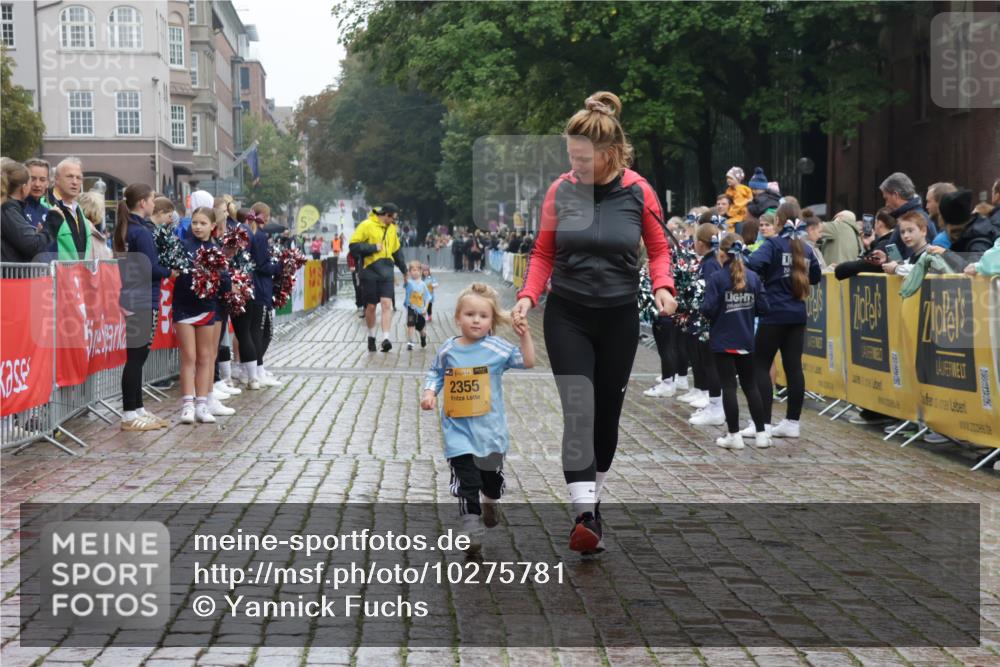 13.09.2026 - Kiel Lauf Yannick Fuchs http://msf.ph/oto/10275781 13.09.2026 08:38:33 Ziel 4423, 10005, 281, 1807, 4085, 4734, 7477, 8382, 8428, 9791, 9921, 11412, 11810, 12581, 2355, 9149, 1807, 2936, 4490, 5709, 11899 meine-sportfotos.de