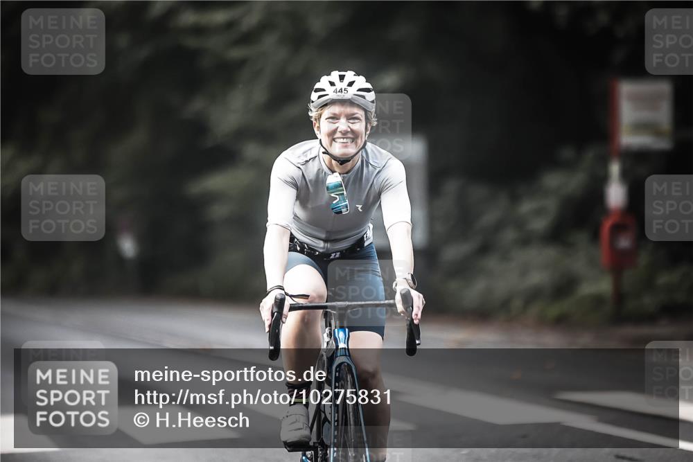 13.09.2026 - Stadtparktriathlon H.Heesch http://msf.ph/oto/10275831 13.09.2026 10:34:46 Radfahren 336, 402, 444, 445, 489, 538 meine-sportfotos.de