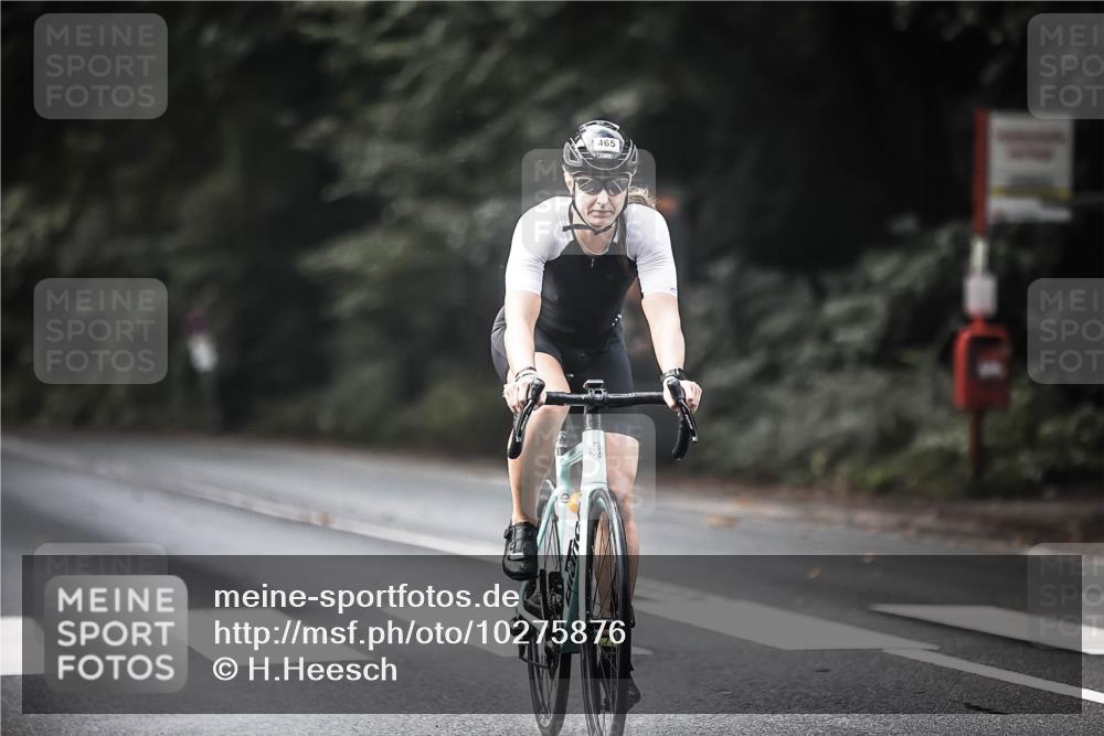 13.09.2026 - Stadtparktriathlon H.Heesch http://msf.ph/oto/10275876 13.09.2026 10:35:01 Radfahren 463, 465 meine-sportfotos.de