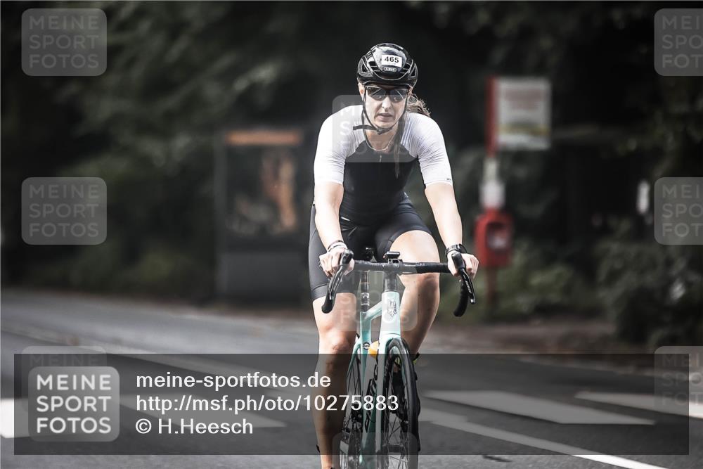 13.09.2026 - Stadtparktriathlon H.Heesch http://msf.ph/oto/10275883 13.09.2026 10:35:02 Radfahren 463, 465 meine-sportfotos.de