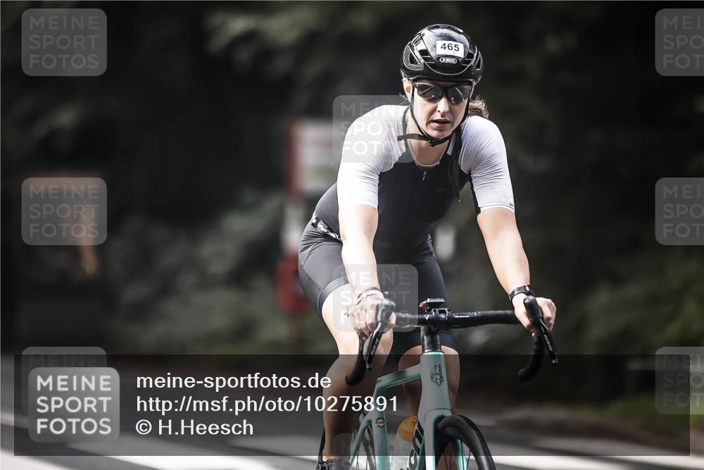 13.09.2026 - Stadtparktriathlon H.Heesch http://msf.ph/oto/10275891 13.09.2026 10:35:02 Radfahren 463, 465 meine-sportfotos.de