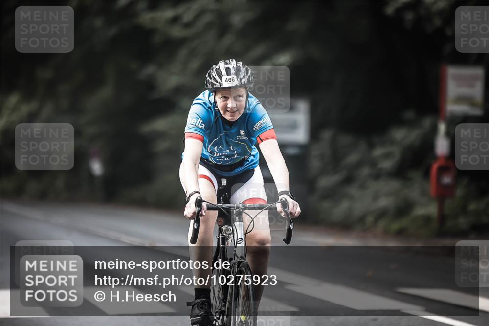 13.09.2026 - Stadtparktriathlon H.Heesch http://msf.ph/oto/10275923 13.09.2026 10:35:11 Radfahren 463, 466 meine-sportfotos.de