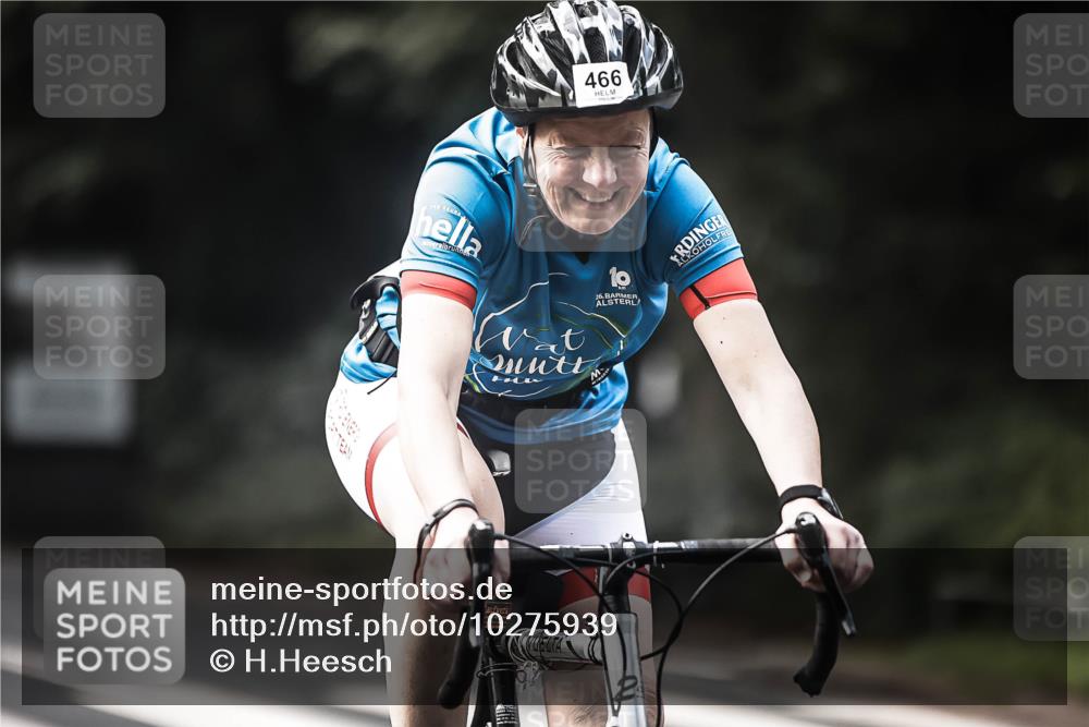 13.09.2026 - Stadtparktriathlon H.Heesch http://msf.ph/oto/10275939 13.09.2026 10:35:12 Radfahren 437, 463, 466 meine-sportfotos.de
