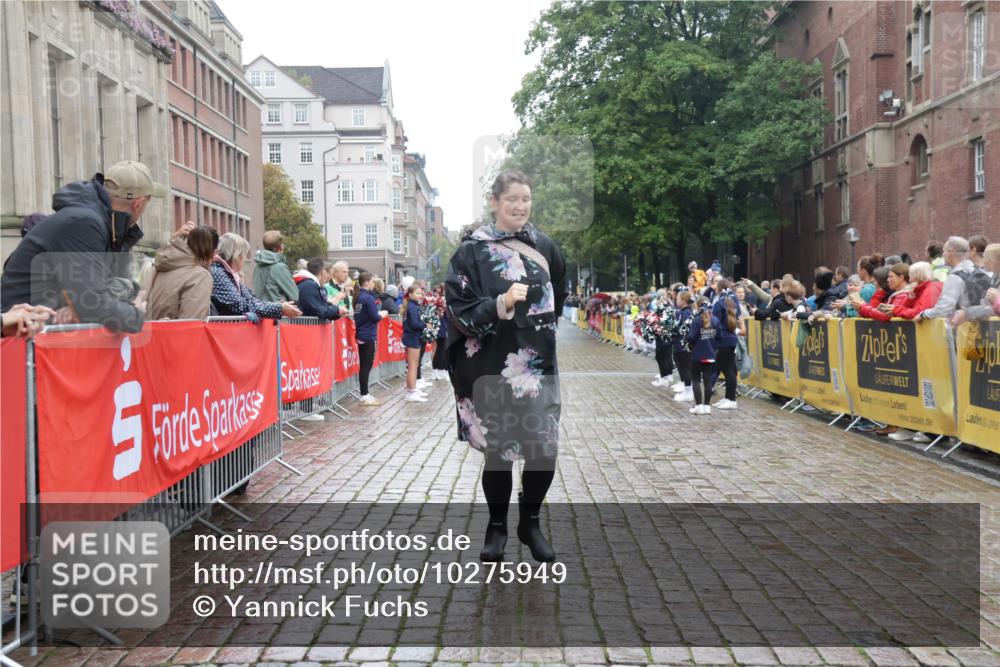13.09.2026 - Kiel Lauf Yannick Fuchs http://msf.ph/oto/10275949 13.09.2026 08:39:02 Ziel 5216, 2355, 9149, 10005, 5267, 4423 meine-sportfotos.de