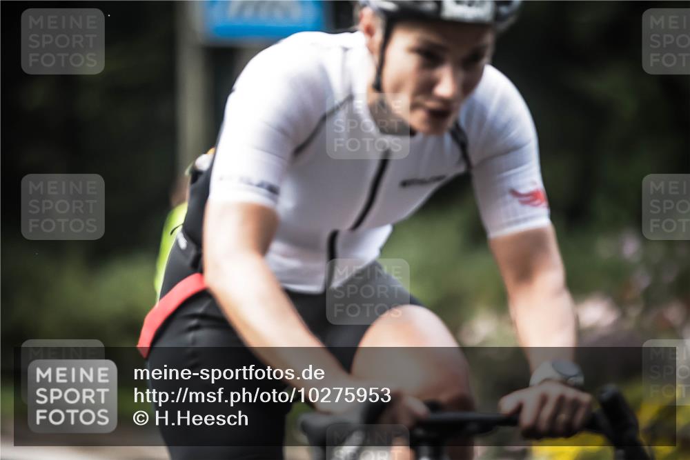 13.09.2026 - Stadtparktriathlon H.Heesch http://msf.ph/oto/10275953 13.09.2026 10:35:19 Radfahren 437, 513 meine-sportfotos.de