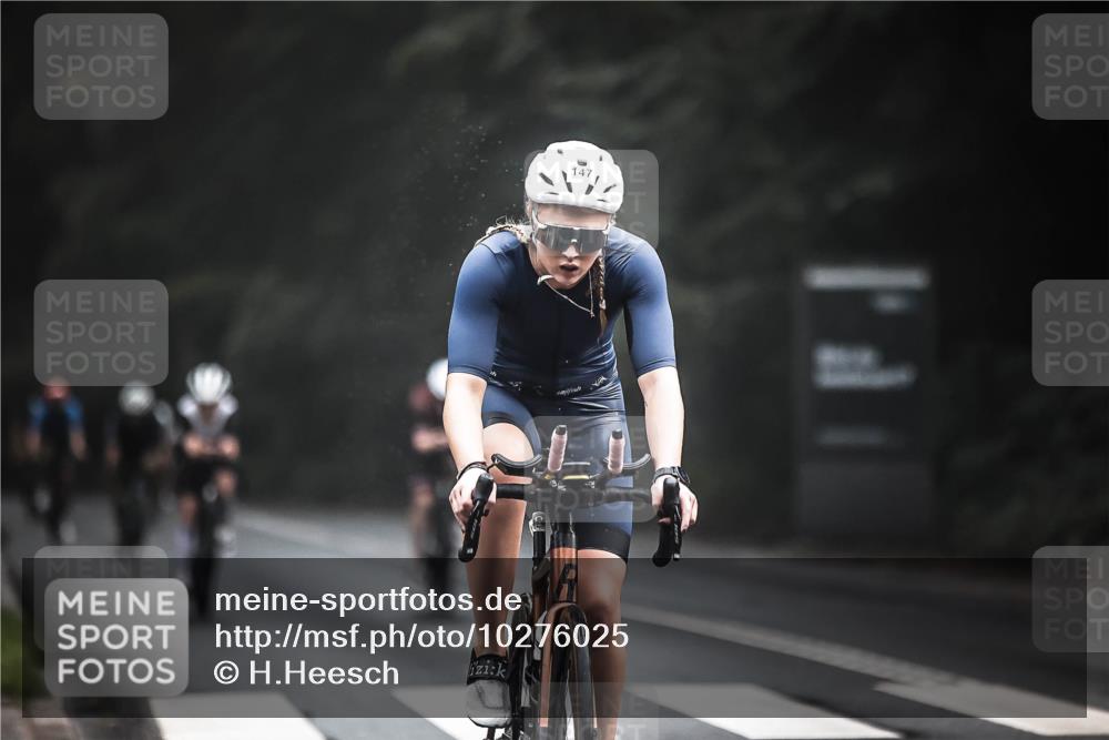 13.09.2026 - Stadtparktriathlon H.Heesch http://msf.ph/oto/10276025 13.09.2026 09:08:17 Radfahren 23, 49, 56, 64, 101, 104, 147, 197 meine-sportfotos.de