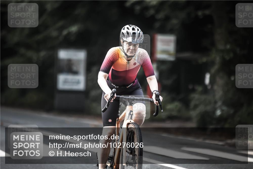 13.09.2026 - Stadtparktriathlon H.Heesch http://msf.ph/oto/10276026 13.09.2026 10:35:43 Radfahren 313, 405, 471 meine-sportfotos.de