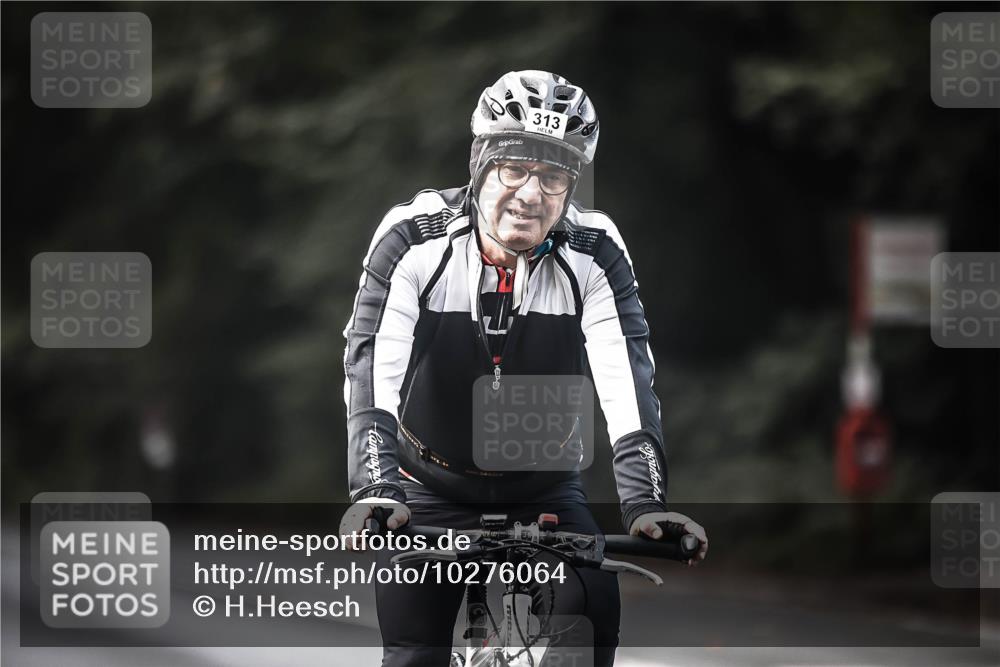 13.09.2026 - Stadtparktriathlon H.Heesch http://msf.ph/oto/10276064 13.09.2026 10:35:49 Radfahren 313, 405, 471 meine-sportfotos.de