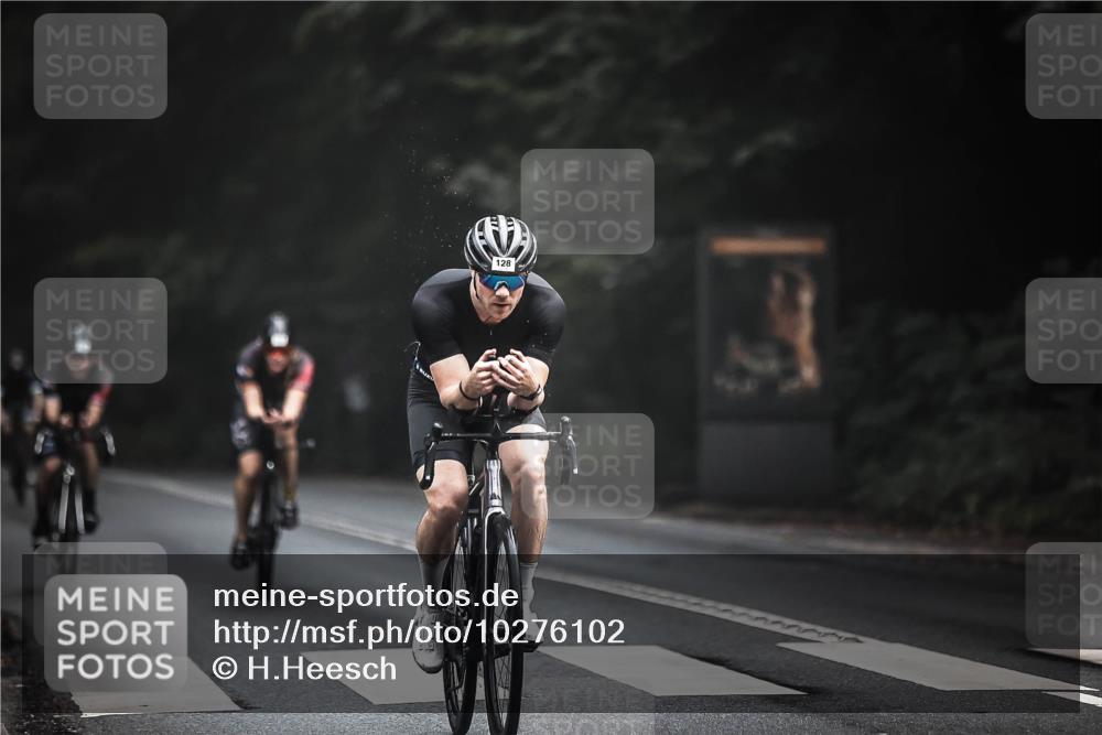 13.09.2026 - Stadtparktriathlon H.Heesch http://msf.ph/oto/10276102 13.09.2026 09:08:29 Radfahren 83, 117, 120, 128, 160, 161 meine-sportfotos.de