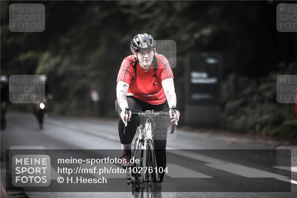 13.09.2026 - Stadtparktriathlon H.Heesch http://msf.ph/oto/10276104 13.09.2026 10:36:02 Radfahren 281, 292, 430, 443, 459 meine-sportfotos.de