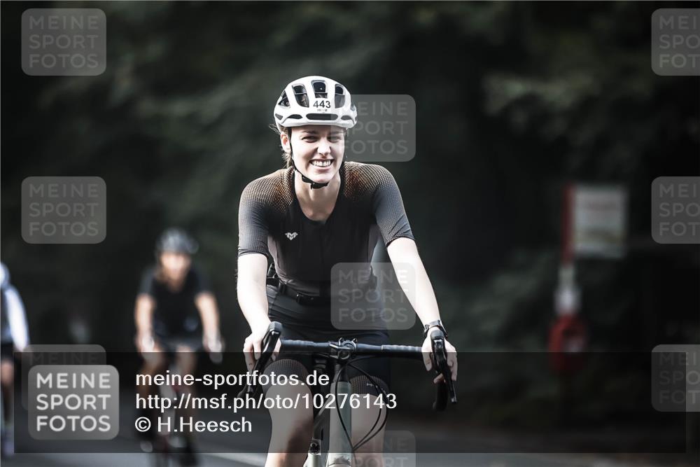 13.09.2026 - Stadtparktriathlon H.Heesch http://msf.ph/oto/10276143 13.09.2026 10:36:08 Radfahren 281, 380, 389, 430, 443, 454 meine-sportfotos.de