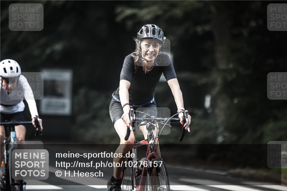 13.09.2026 - Stadtparktriathlon H.Heesch http://msf.ph/oto/10276157 13.09.2026 10:36:10 Radfahren 380, 389, 430, 443, 454, 539 meine-sportfotos.de