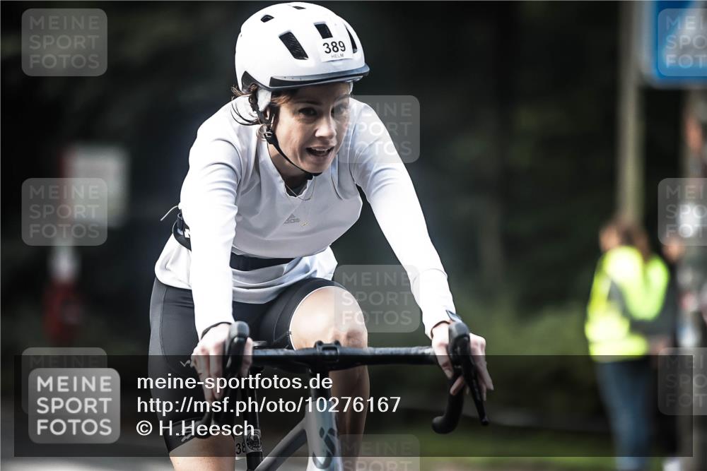 13.09.2026 - Stadtparktriathlon H.Heesch http://msf.ph/oto/10276167 13.09.2026 10:36:11 Radfahren 380, 389, 430, 443, 454, 539 meine-sportfotos.de