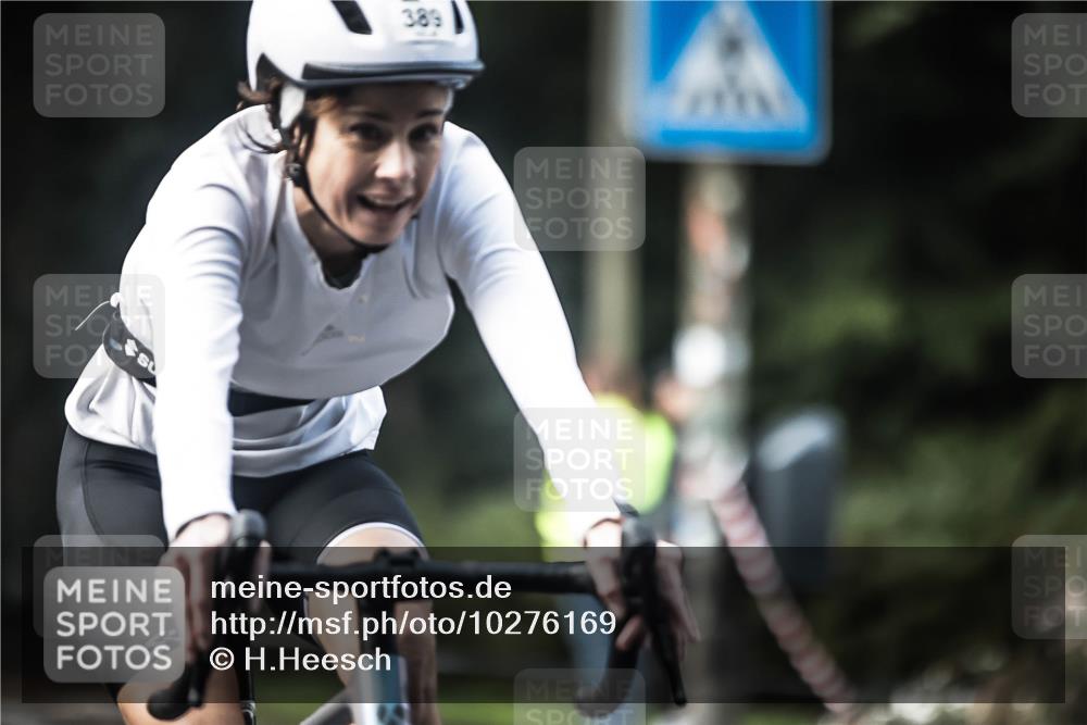 13.09.2026 - Stadtparktriathlon H.Heesch http://msf.ph/oto/10276169 13.09.2026 10:36:11 Radfahren 380, 389, 430, 443, 454, 539 meine-sportfotos.de