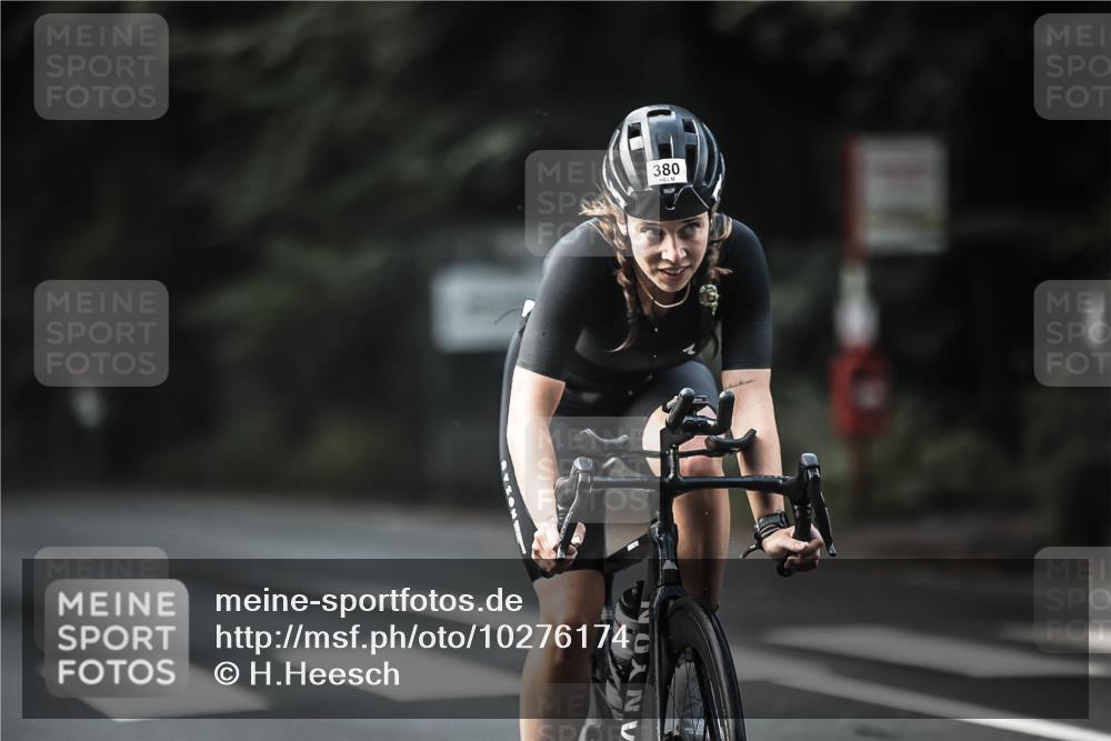 13.09.2026 - Stadtparktriathlon H.Heesch http://msf.ph/oto/10276174 13.09.2026 10:36:13 Radfahren 380, 389, 430, 443, 454, 539 meine-sportfotos.de