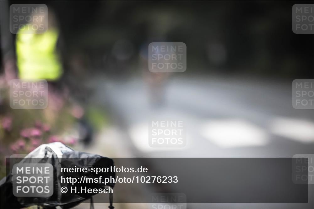 13.09.2026 - Stadtparktriathlon H.Heesch http://msf.ph/oto/10276233 13.09.2026 10:36:25 Radfahren 351, 383 meine-sportfotos.de