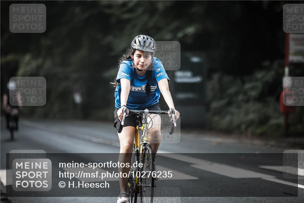 13.09.2026 - Stadtparktriathlon H.Heesch http://msf.ph/oto/10276235 13.09.2026 10:36:29 Radfahren 347, 351, 383, 479 meine-sportfotos.de