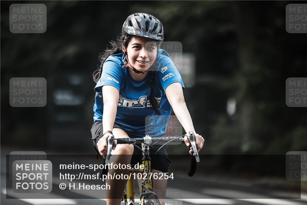13.09.2026 - Stadtparktriathlon H.Heesch http://msf.ph/oto/10276254 13.09.2026 10:36:29 Radfahren 347, 351, 383, 479 meine-sportfotos.de