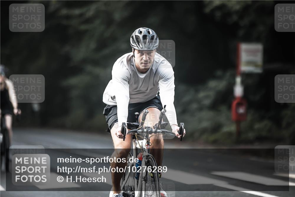 13.09.2026 - Stadtparktriathlon H.Heesch http://msf.ph/oto/10276289 13.09.2026 10:36:35 Radfahren 347, 351, 361, 479, 569 meine-sportfotos.de