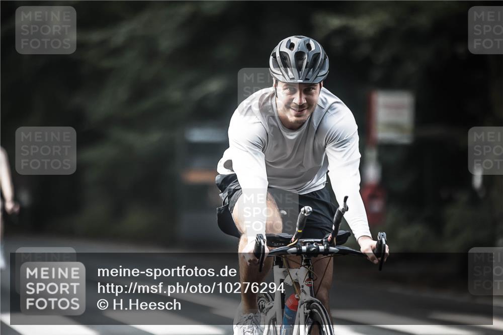 13.09.2026 - Stadtparktriathlon H.Heesch http://msf.ph/oto/10276294 13.09.2026 10:36:35 Radfahren 347, 351, 361, 479, 569 meine-sportfotos.de