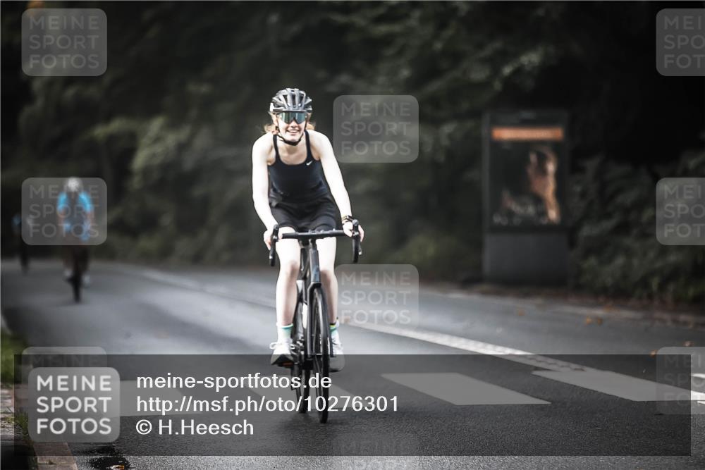 13.09.2026 - Stadtparktriathlon H.Heesch http://msf.ph/oto/10276301 13.09.2026 10:36:36 Radfahren 347, 361, 479, 569 meine-sportfotos.de