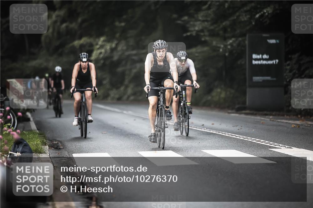 13.09.2026 - Stadtparktriathlon H.Heesch http://msf.ph/oto/10276370 13.09.2026 10:36:47 Radfahren 434, 488, 528, 542, 569 meine-sportfotos.de